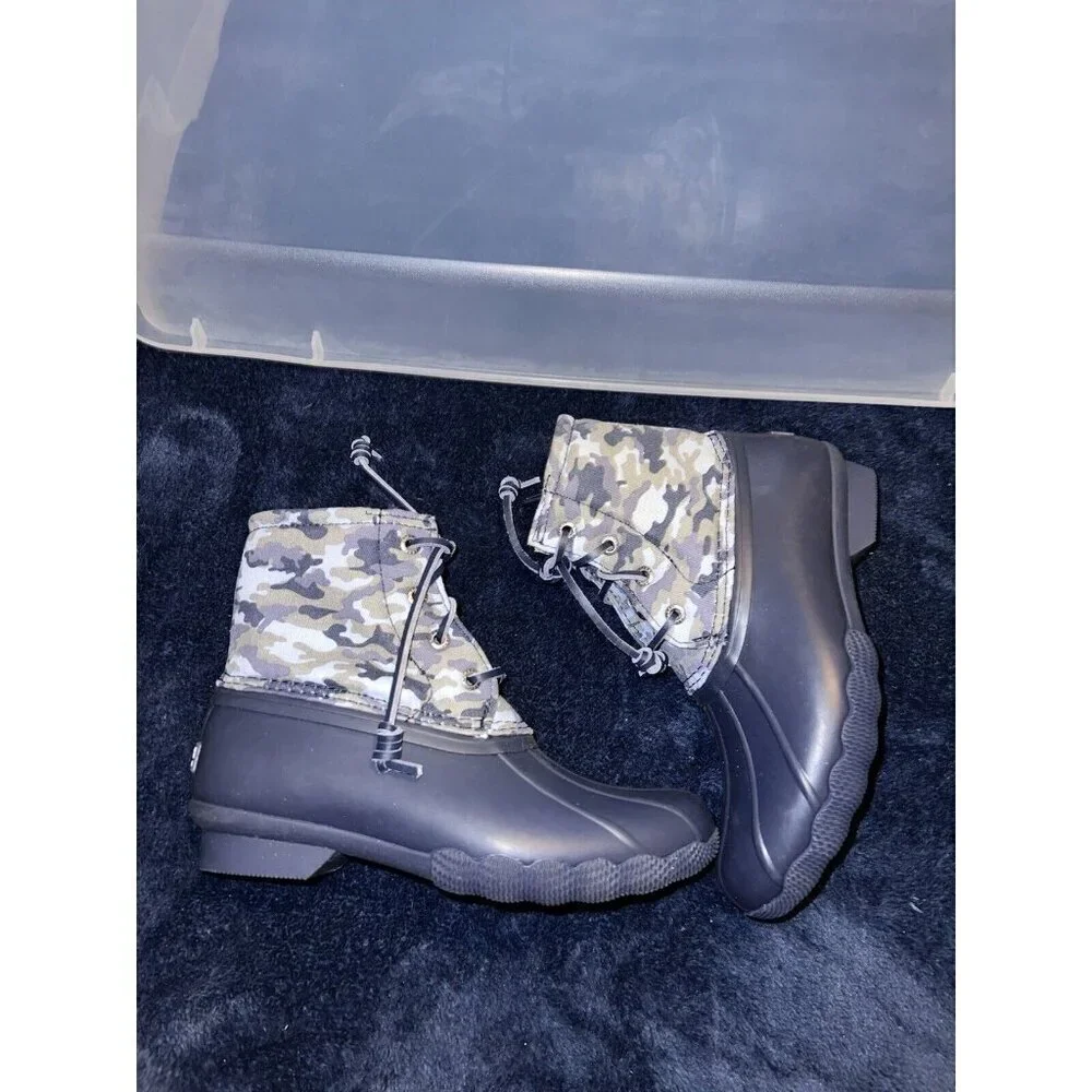 SPERRY Saltwater Camo Navy Blue Water Resistant Boots Youth Sz 1